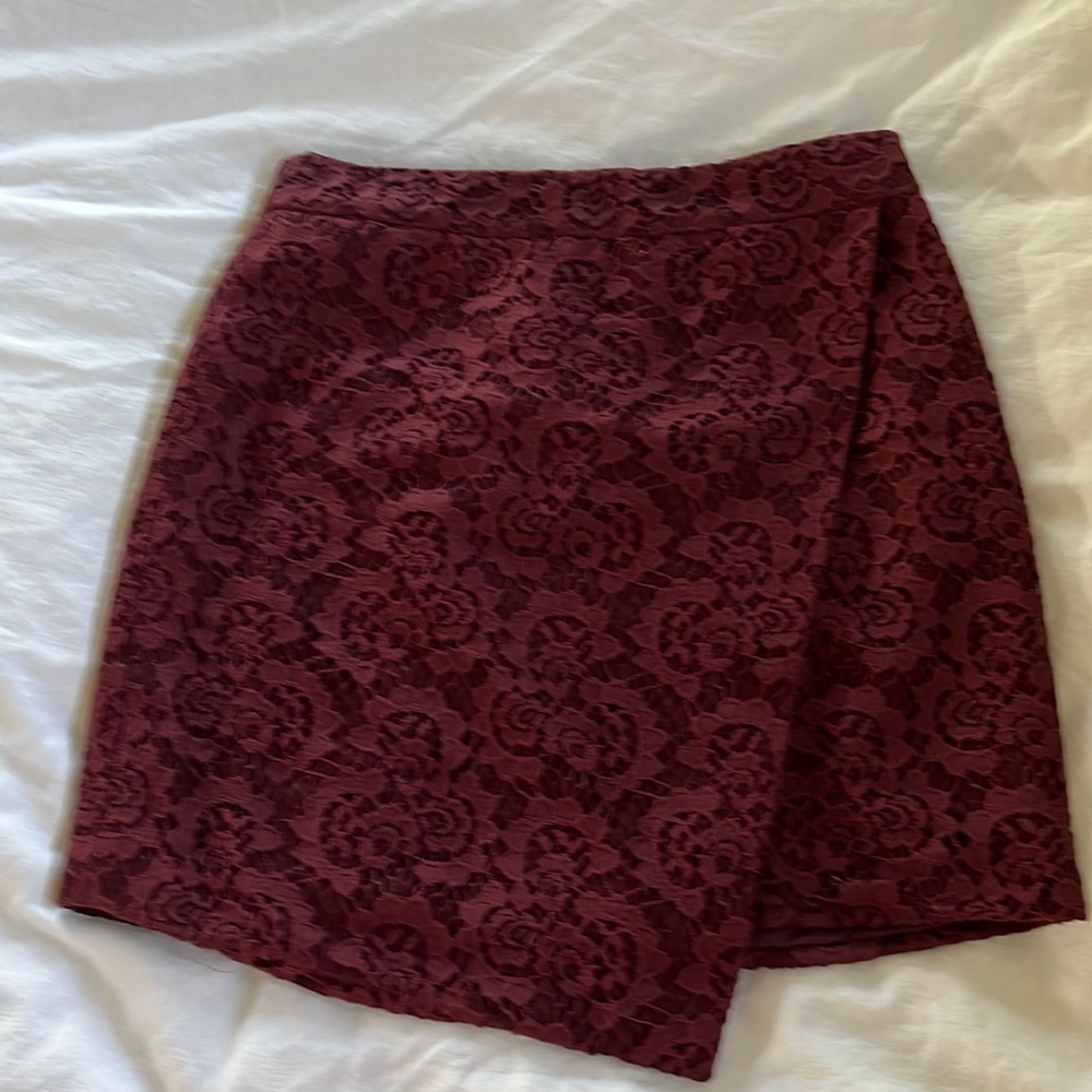 Madewell Burgundy Red Asymmetrical  Lace  Faux Wrap Mini Skirt Size 0